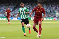 开云体育官网-塞维利亚主场取胜，冲抢小组头名的简单介绍