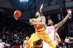 开云体育app-上海男篮客场告捷，送败给浙江队