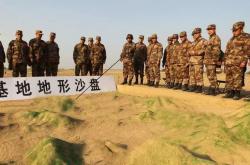 开云体育登录-防守反击，坚持到底，临危不乱夺冠的简单介绍