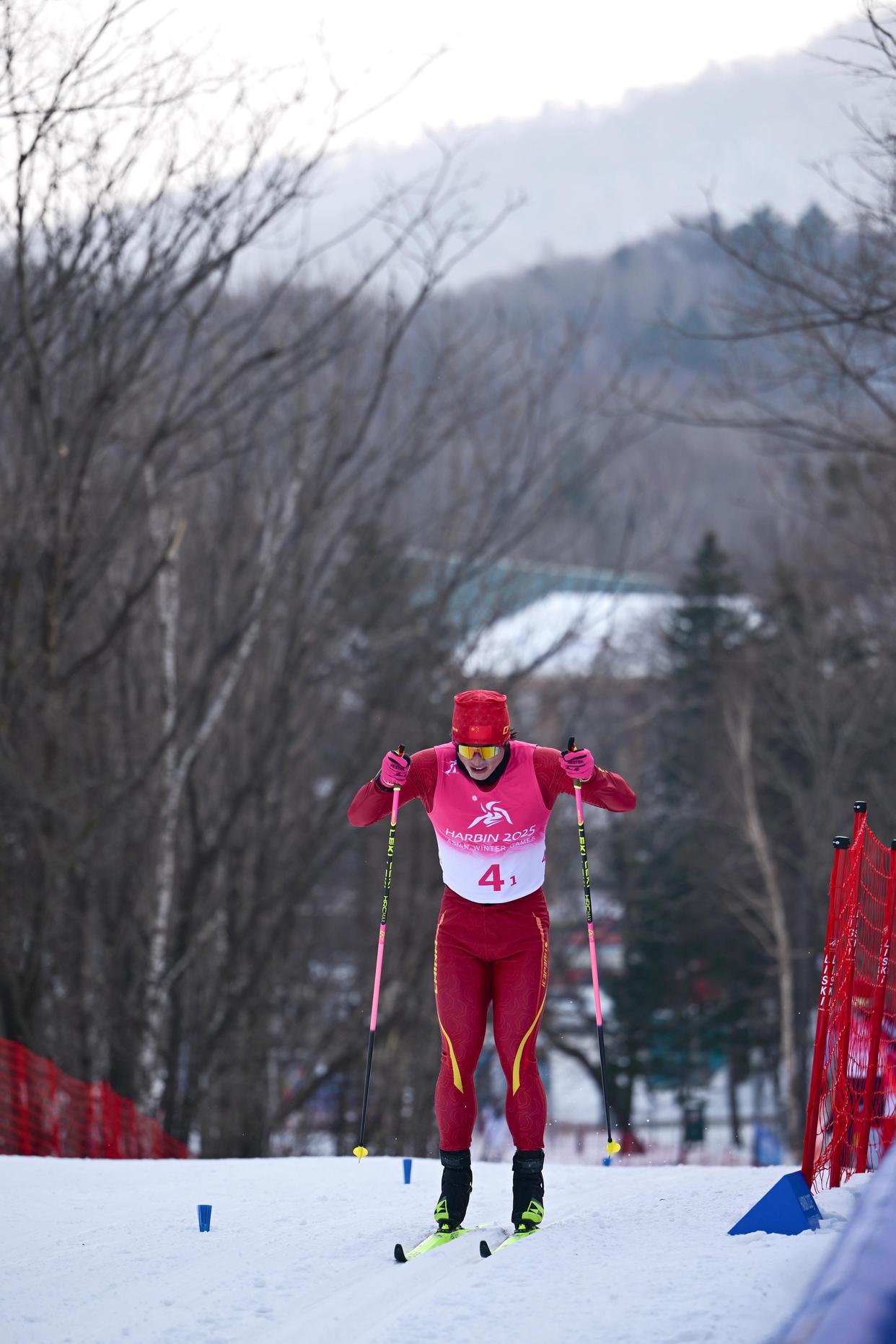 比利时选手在越野滑雪项目中实力强劲,斩获金牌 比利时选手在越野滑雪项目中实力强劲,斩获金牌
