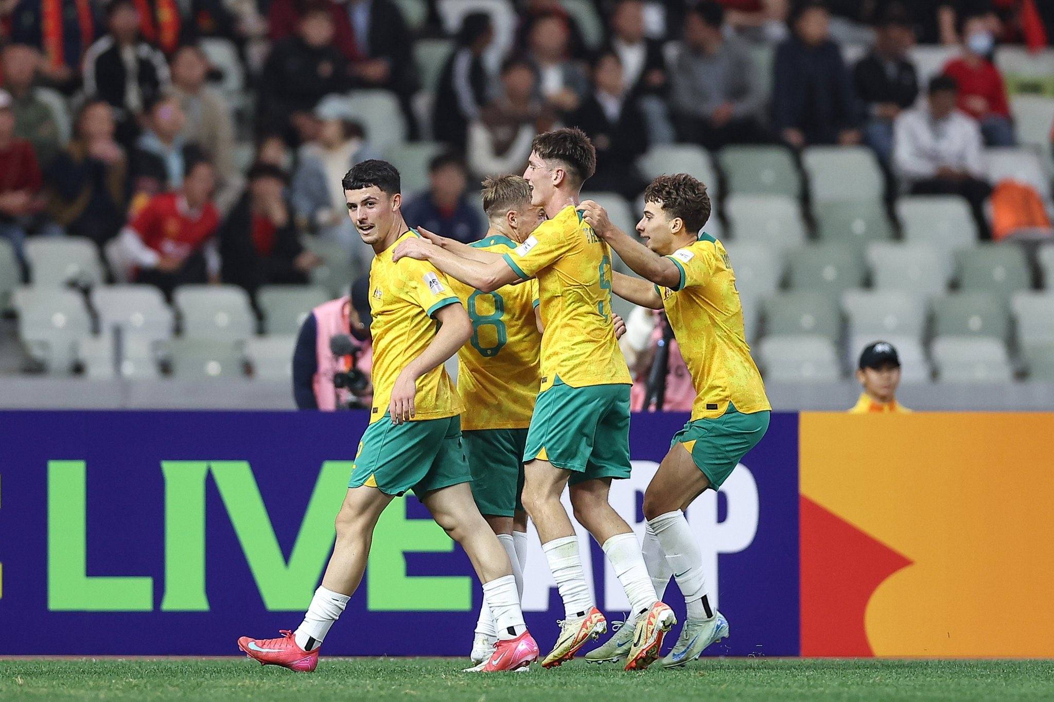 关于澳大利亚队击败阿根廷，晋级希望渺茫的信息